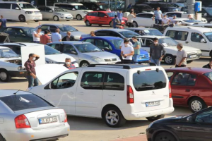 İkinci el araç fiyatlarında ibre tersine döndü! Yüzde 10 düştü...