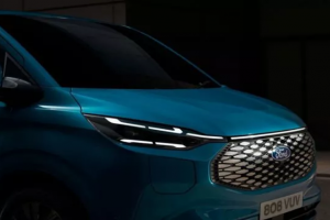 Kocaeli Fabrikalarında üretilecek yeni Ford E-Transit Custom tanıtıldı