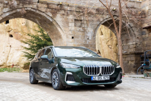 İkinci nesil BMW 2 Serisi Active Tourer önemli yeniliklerle geldi