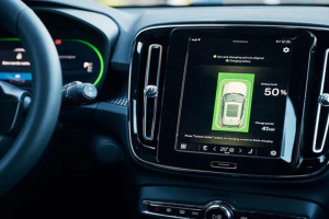 Volvo, kablosuz elektrikli araç şarj teknolojisini test ediyor
