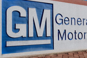 GM, çip sıkıntısı nedeniyle üretimde kesintiye gidiyor