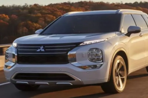 Mitsubishi, Rusya'daki üretimi durdurdu