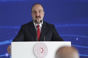 Bakan Varank: Bu fabrika, dünyadaki i20 üretiminin yaklaşık yüzde 50'sini karşılayacak